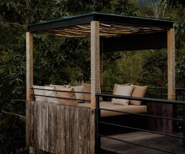 Munduk Cabins Отель Мундук