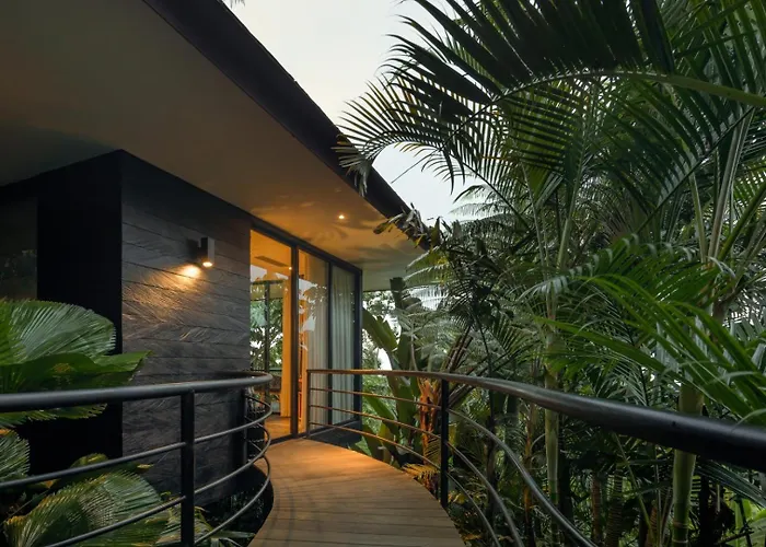 Munduk Cabins Hotel 5*