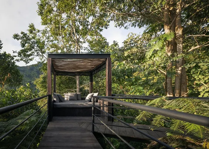 Munduk Cabins 5*