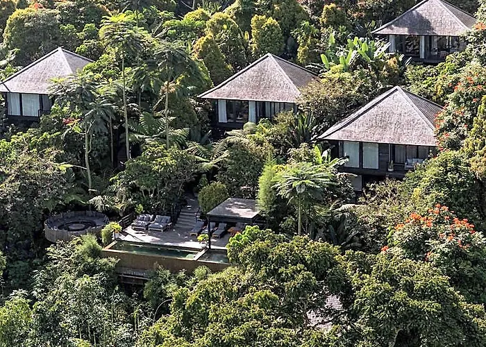 Munduk Cabins