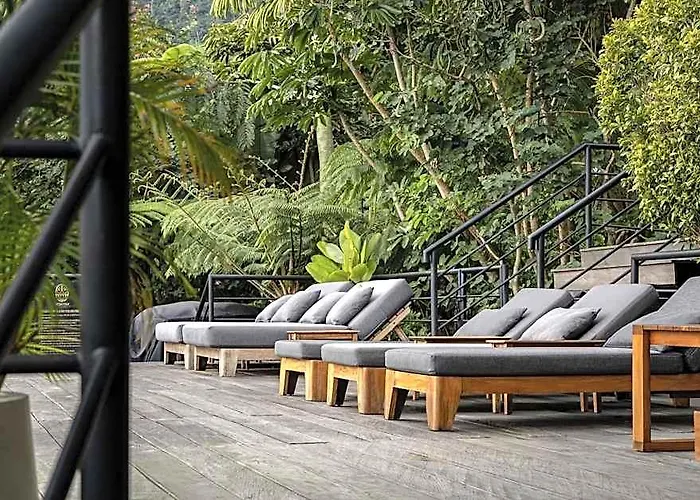 Munduk Cabins Hotel